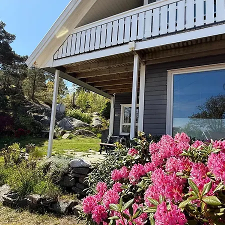 Skjult Perle Ved Havet